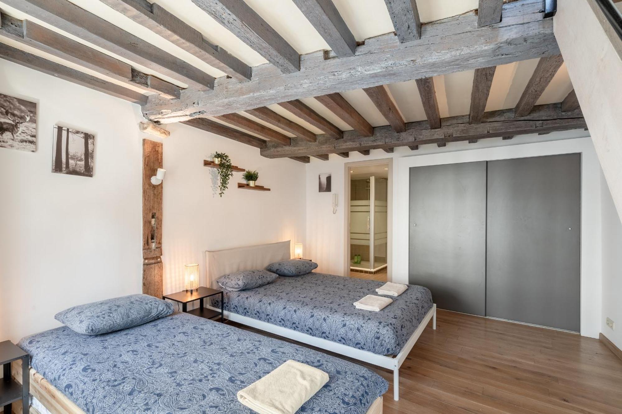 Tempel Triplex & Duplex At Historic Heart Of Antwerp Apartment Bagian luar foto