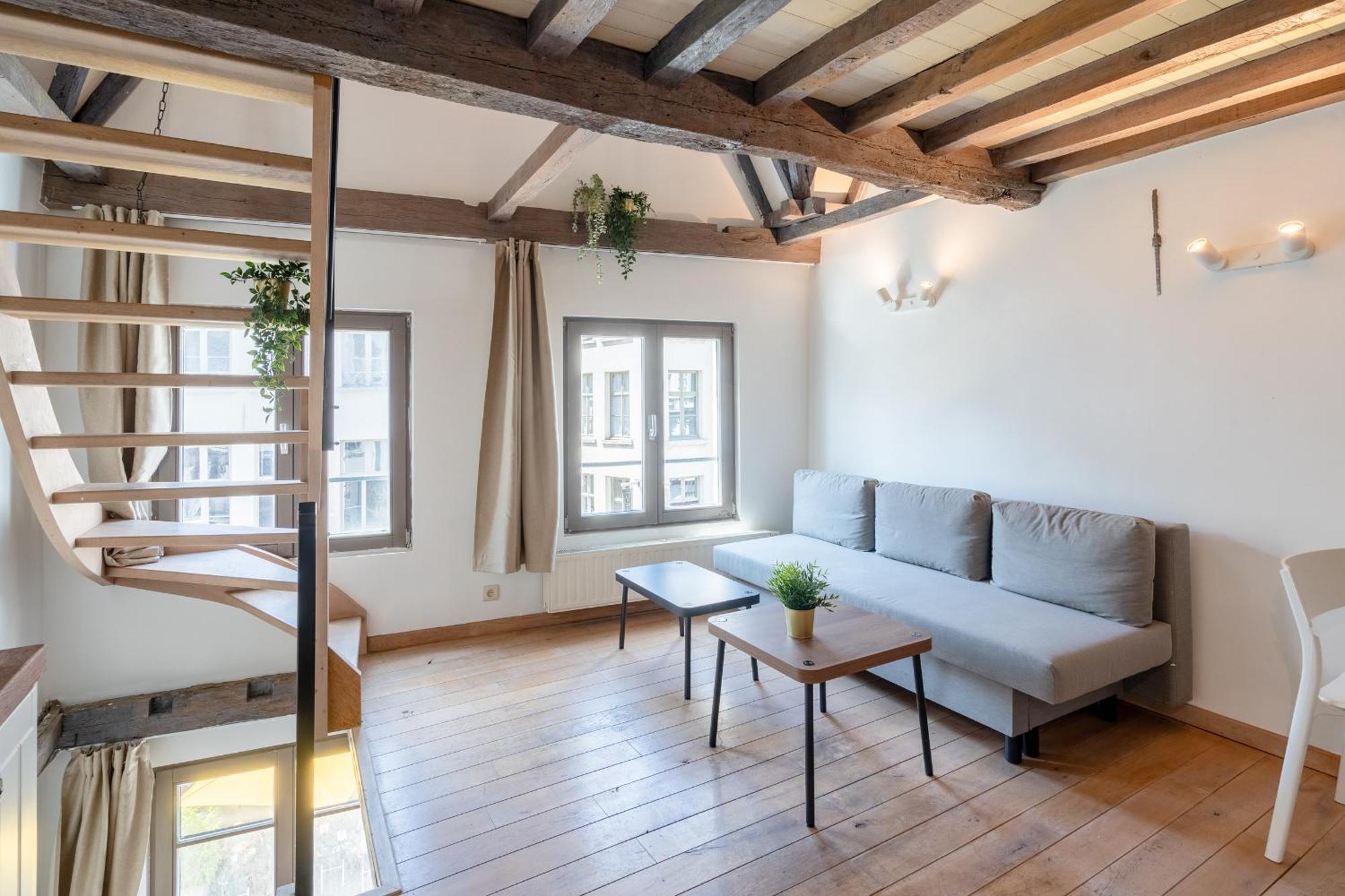 Tempel Triplex & Duplex At Historic Heart Of Antwerp Apartment Bagian luar foto