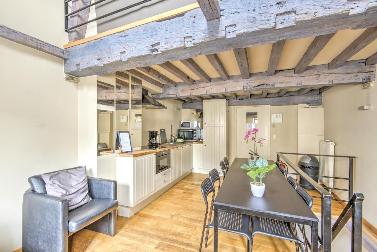 Tempel Triplex & Duplex At Historic Heart Of Antwerp Apartment Bagian luar foto