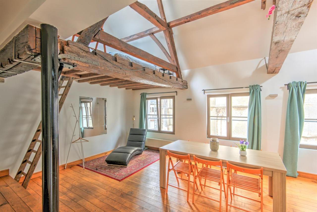 Tempel Triplex & Duplex At Historic Heart Of Antwerp Apartment Bagian luar foto