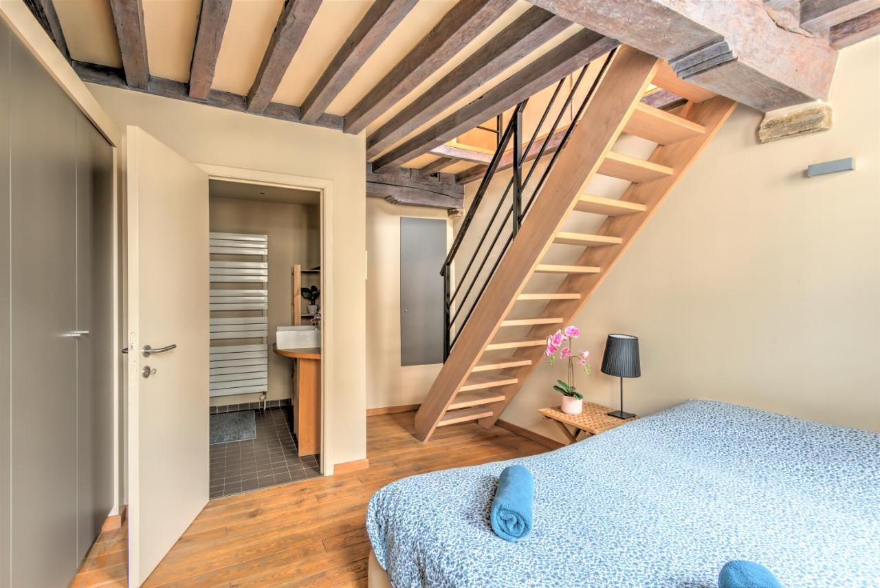 Tempel Triplex & Duplex At Historic Heart Of Antwerp Apartment Bagian luar foto